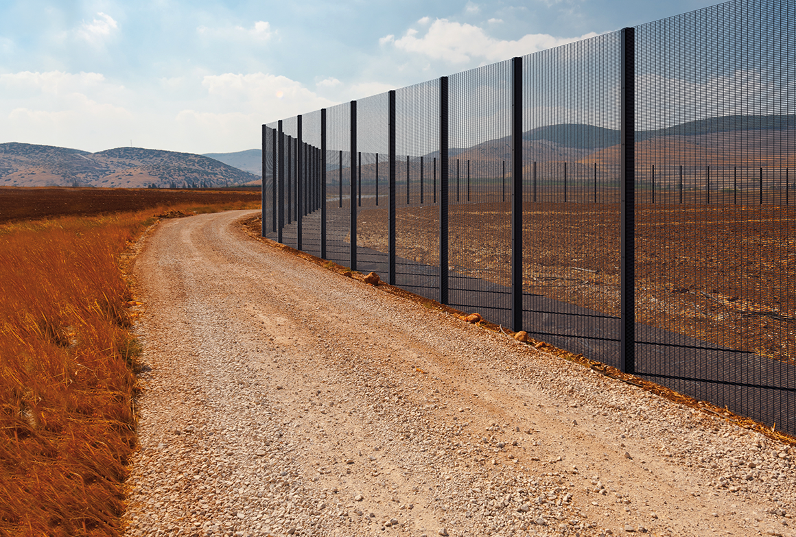 Why Security Fencing Is Ideal For Any Home